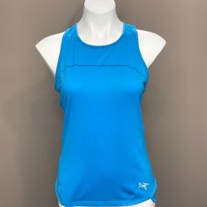 ARCTERYX Tank Size Medium